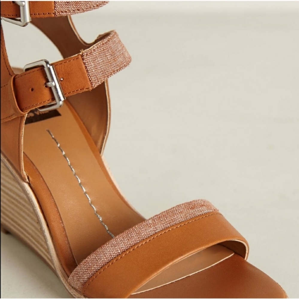 Dolce Vita Cassie Honey Brown Wedge Sandals - Picture 2 of 12